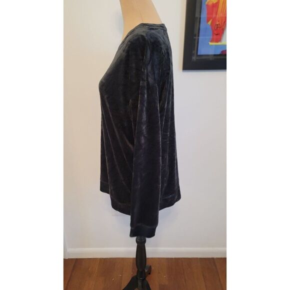 Muk Luks Original Velor Pajama Top - Picture 2 of 7